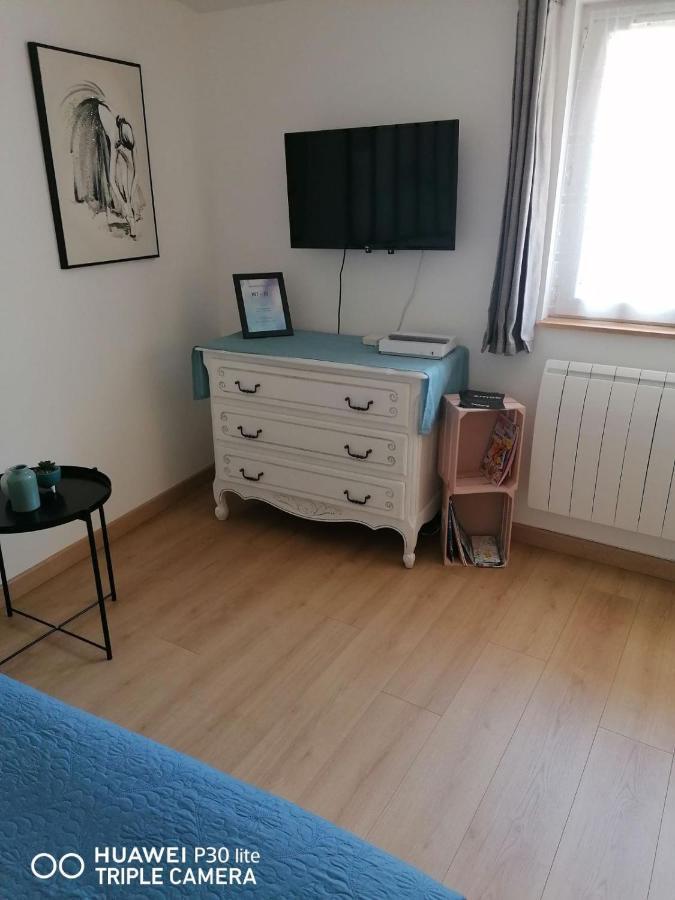 Charmant Logement En Plein Centre De Maconアパートメント エクステリア 写真