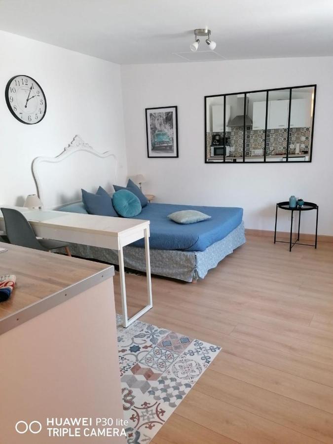 Charmant Logement En Plein Centre De Maconアパートメント エクステリア 写真